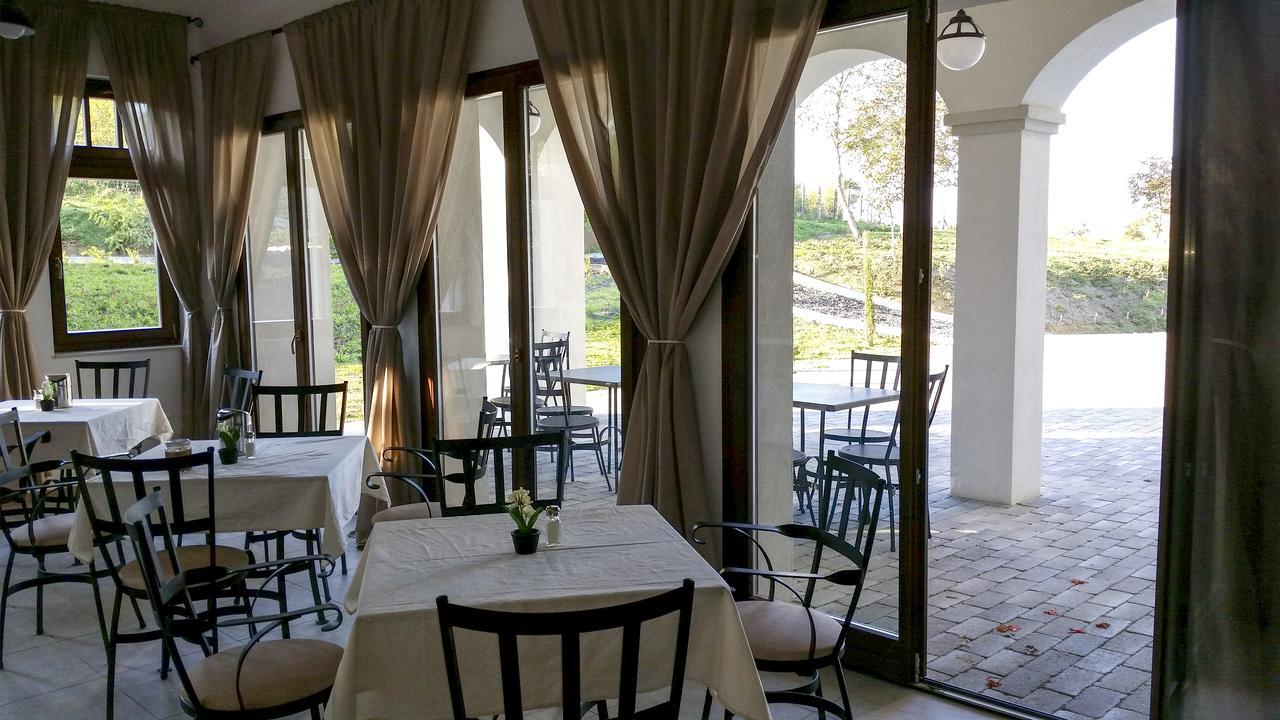 Radhe Resort Es Syam Meditacios Es Rendezvenykozpont Somogyvamos Exterior foto
